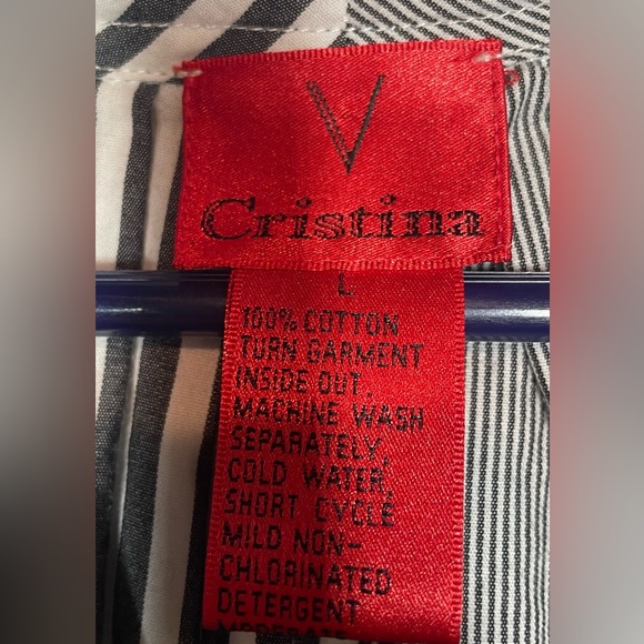 Asymmetrical Button Up Top- Size Large - Picture 3 of 3